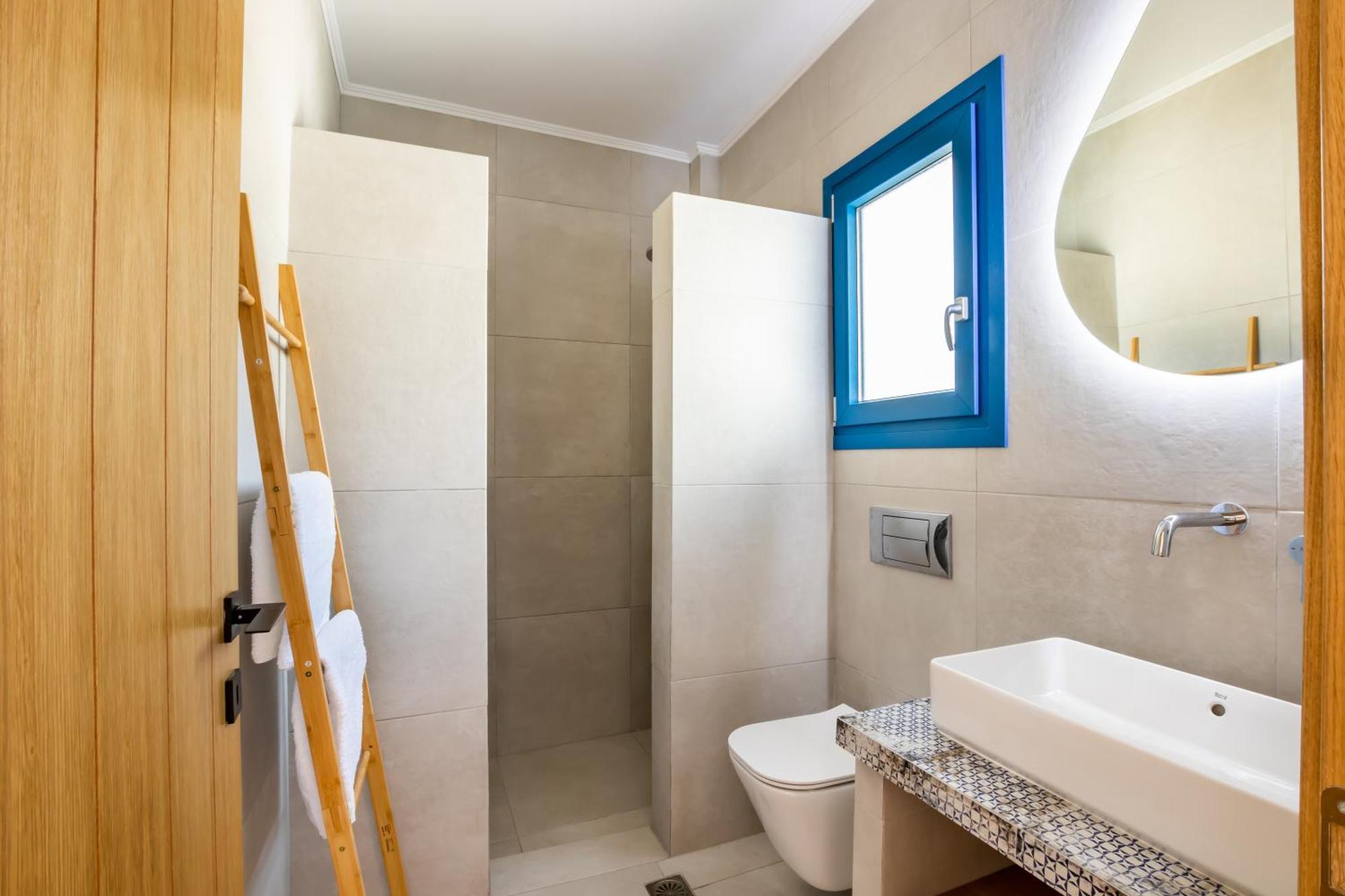 Sea View Apartment Karpathos Esterno foto